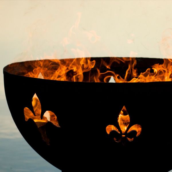 Fleur De Lis Fire Pit